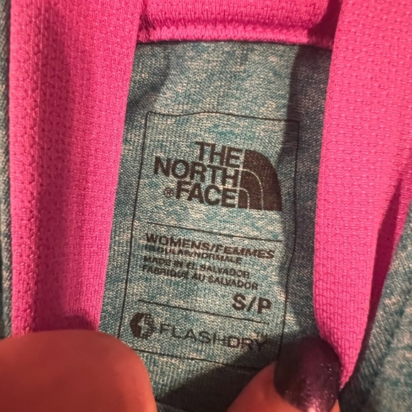 THE NORTH FACE pullover - Picture 2 of 3